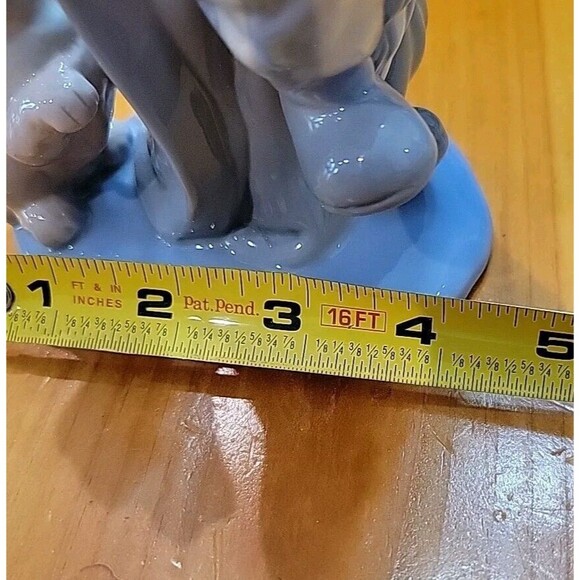 Porcelain Smiling Circus Clown And Dog Figurine 8.75" Tall 4.25" Wide Blue White - Picture 10 of 10